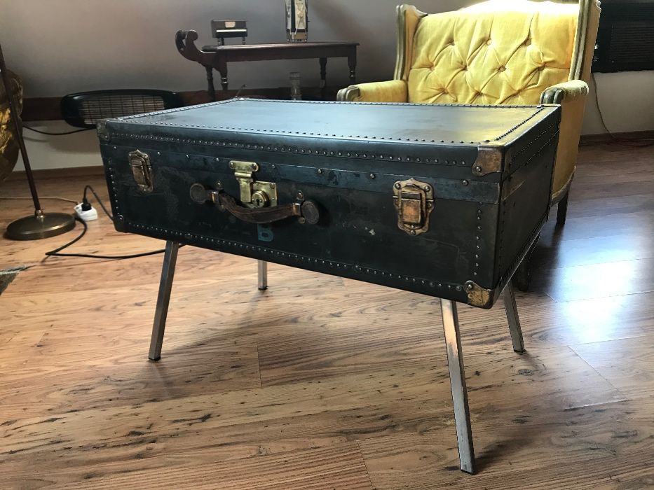 Stolik kawowy design kufer