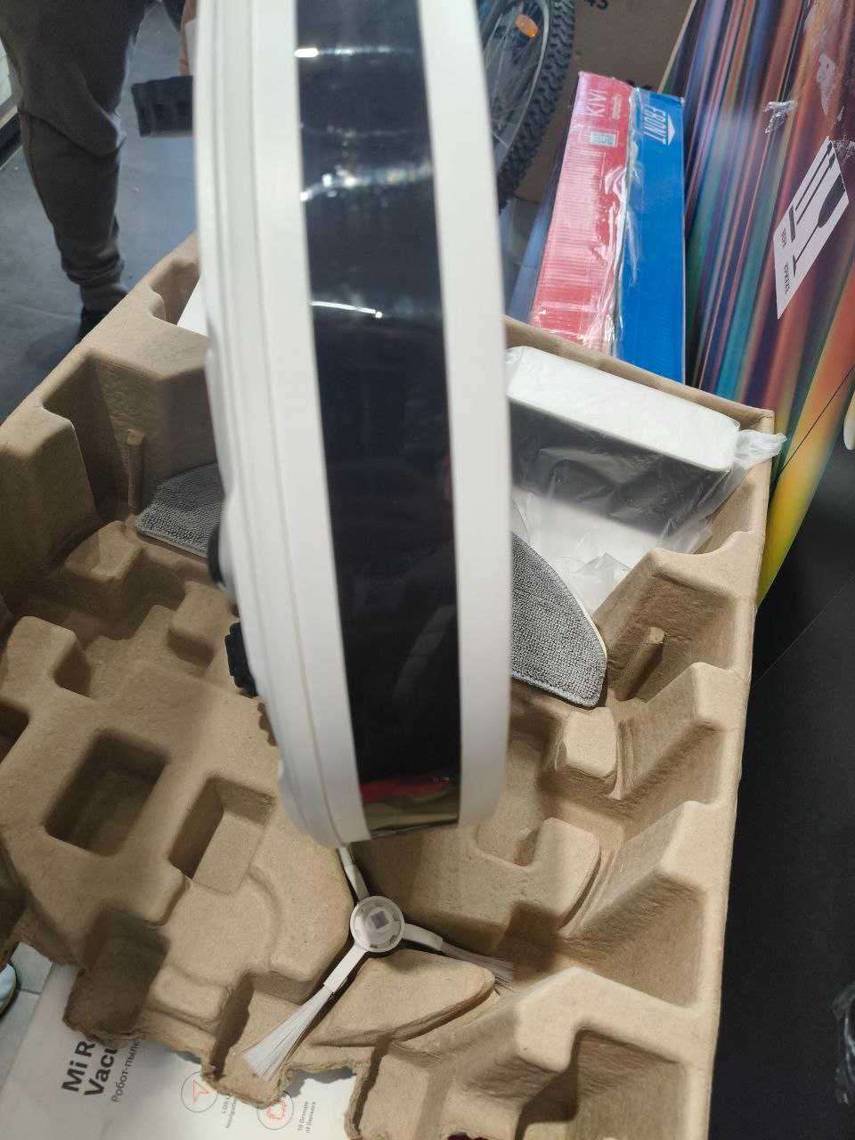 Робот-пилосос Xiaomi Robot Vacuum E5, E10