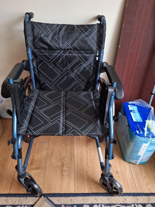 Wozek inwalidzki nowy + podkłady Gratisssss