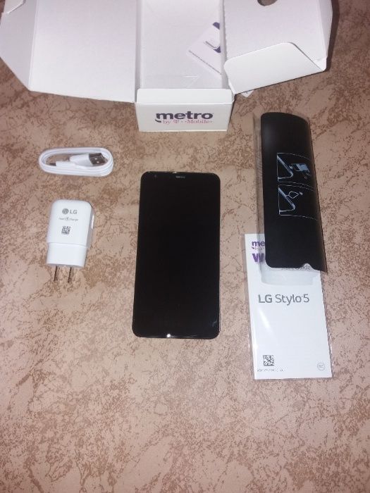 LG Stylo5 с карандашем/стилусом