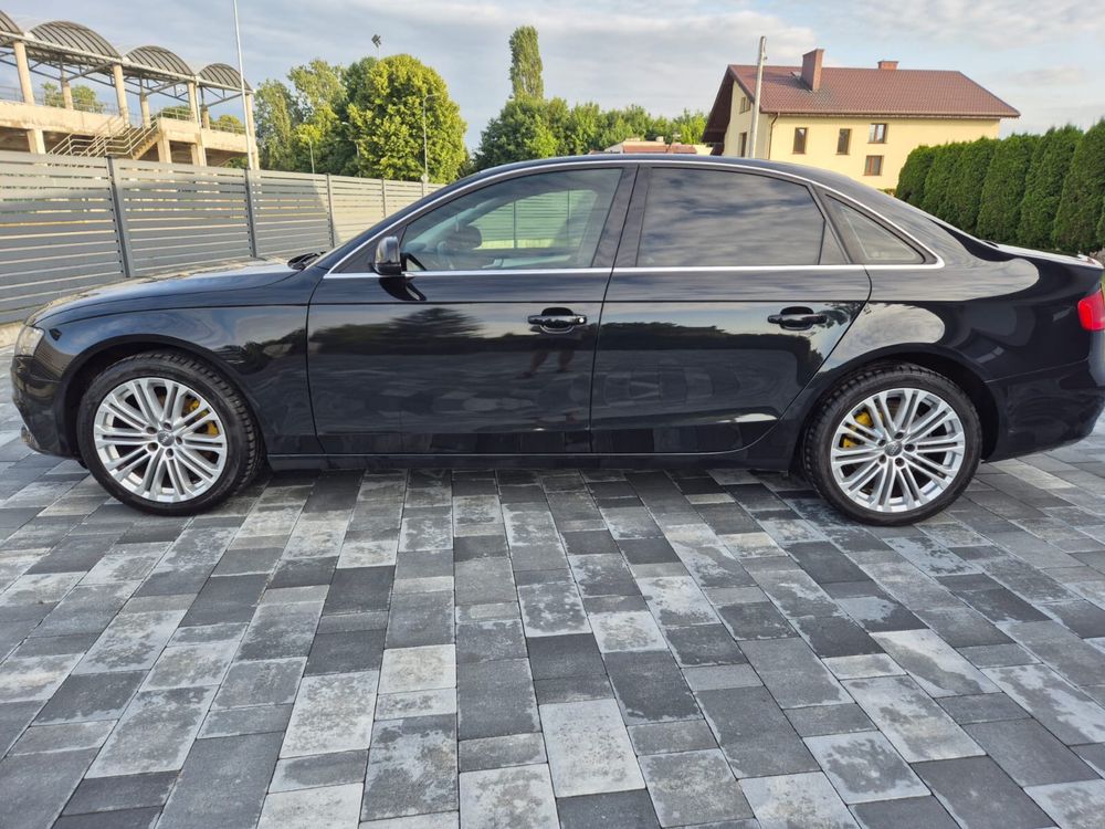 Audi A4 B8 2.0 tdi 2011