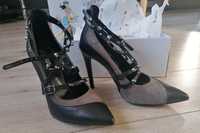 Buty Carinii rozmiar 38