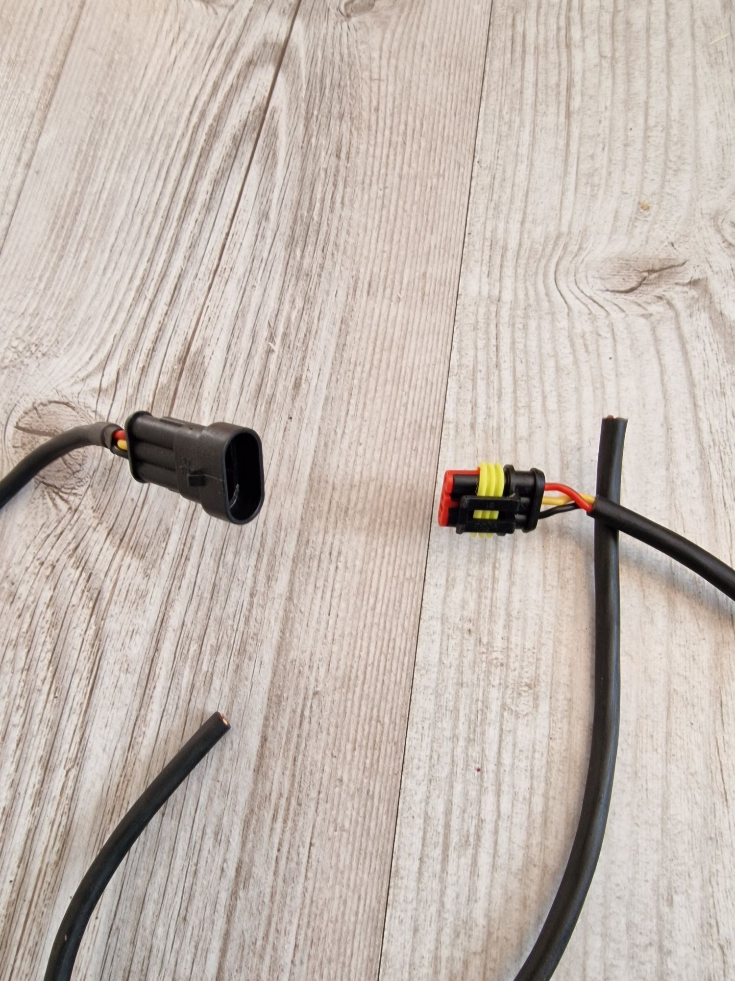 Przewód połączeniowy do rowerów elektrycznych Sparta Batavus ION