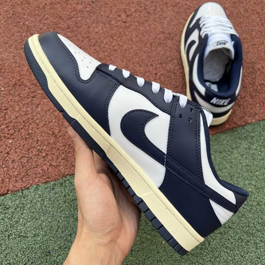 Nike Dunk low "Vintage Navy"