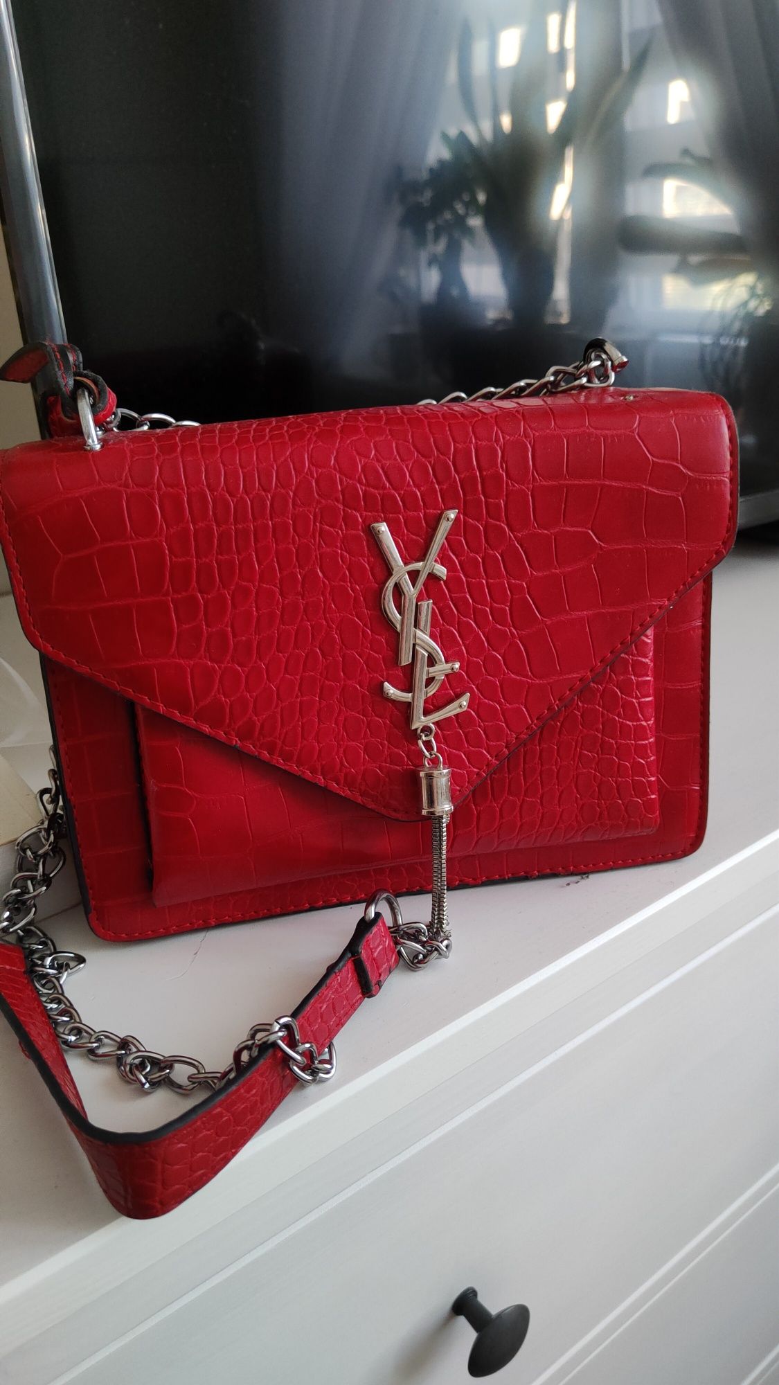 Saint Laurent, torebka, czerwona, mała, na łańcuszku