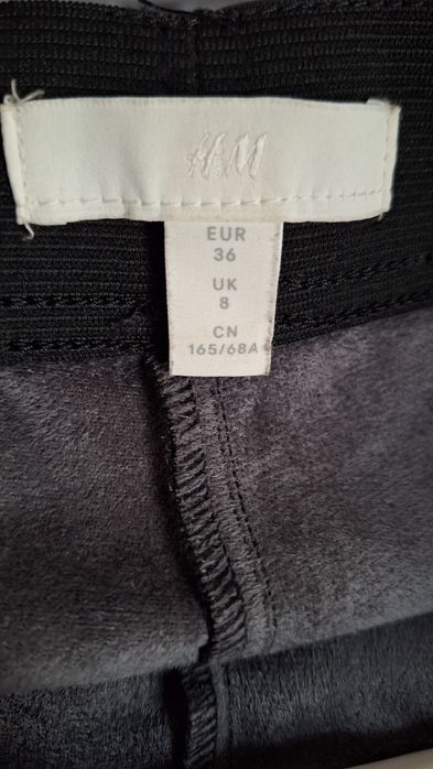 H&M czarne skórzane spodnie 36