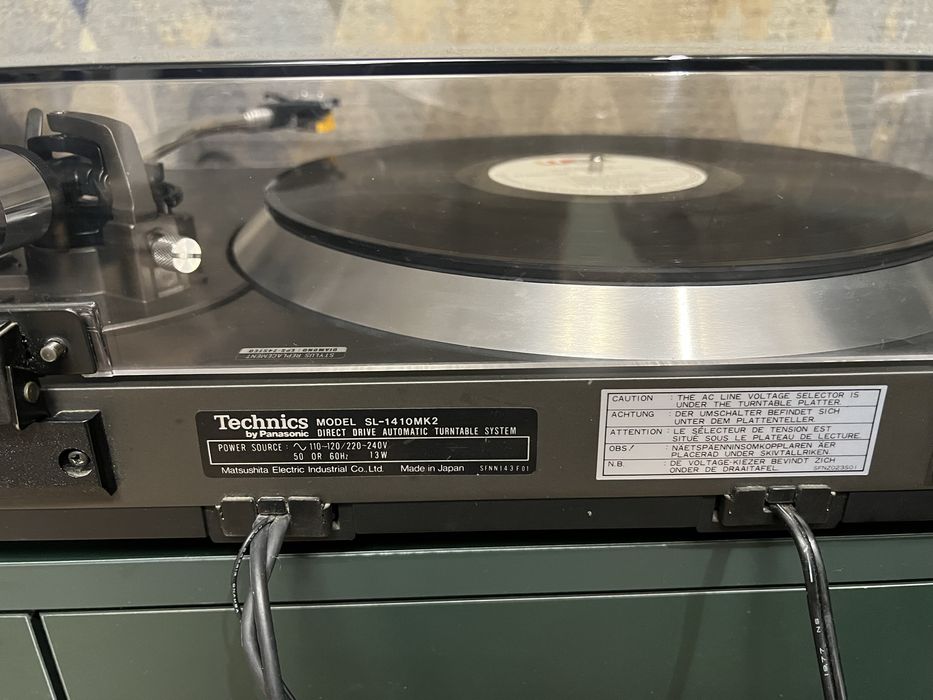 Gramofon Technics SL 1410 MK2