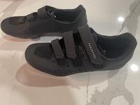 Sapatos ciclismo Van Rysel Road 100 preto