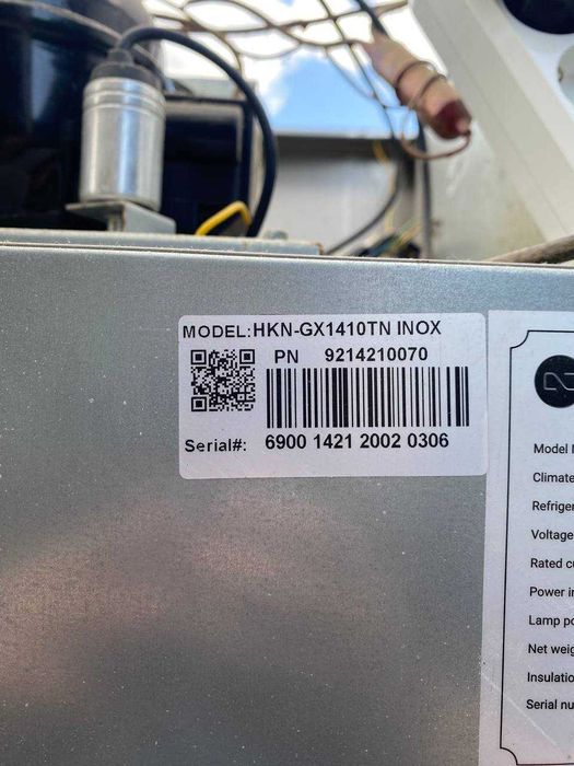 Холодильный шкаф HKN-GX1410TN INOX Hurakan