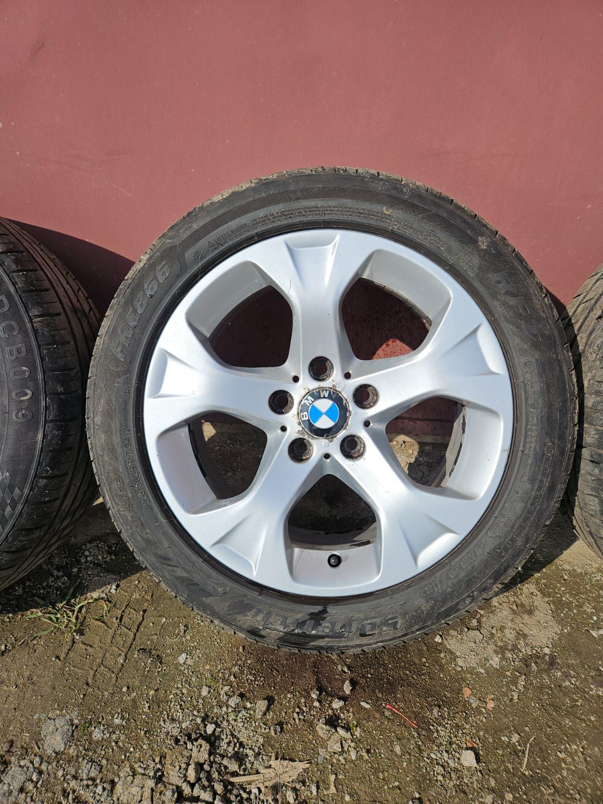 BMW X1 5x120 felgi z oponami 17"