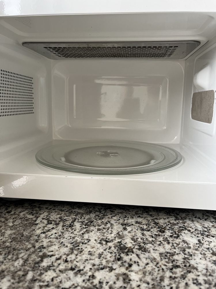 Microondas branco