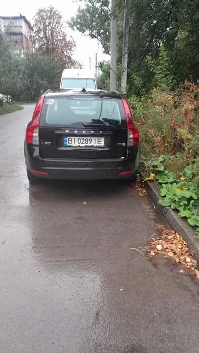 Вольво v50 легковой автомобиль