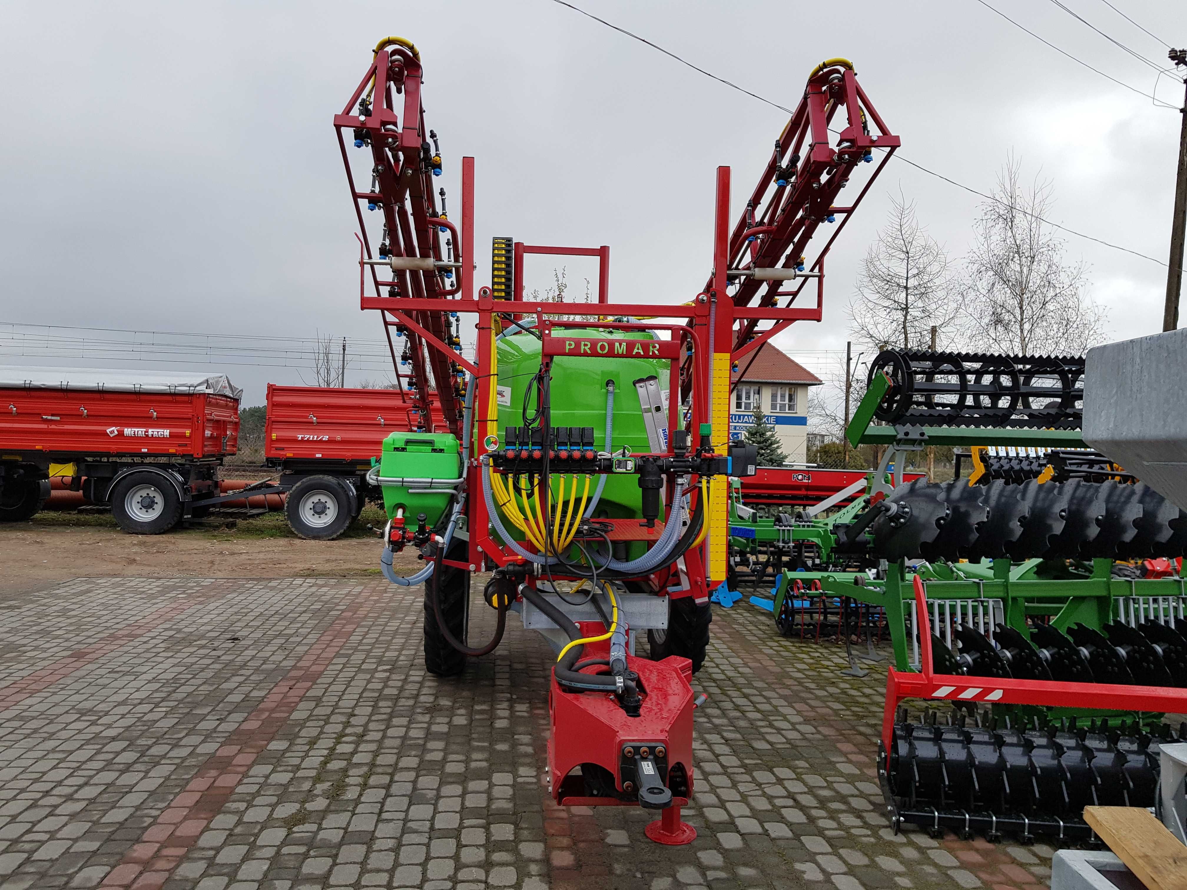 OD Ręki!!! Opryskiwacz 2500l 21m PROMAR hydrauliczny, Bury PILMET