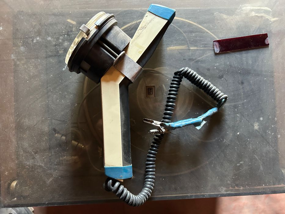 Стаціонарний телефон, трубка монтерська