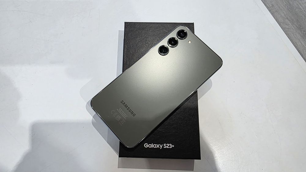 Samsung Galaxy s23+ komplet idealny