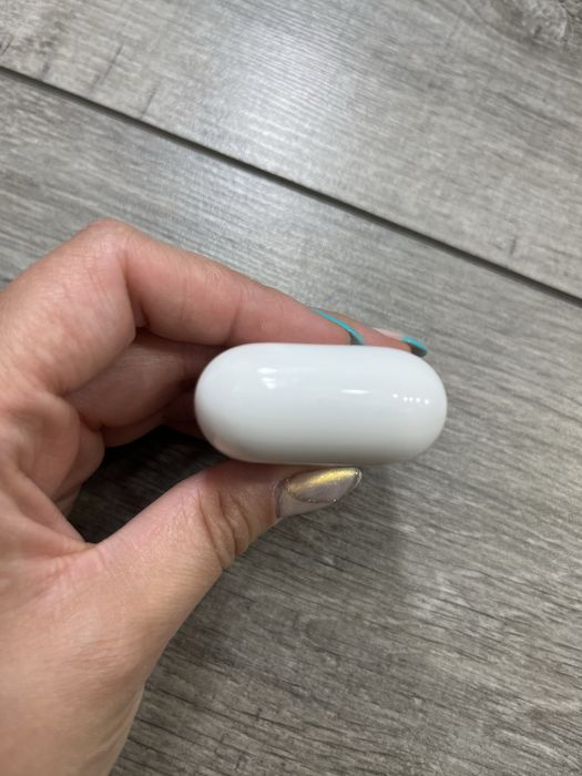 Airpods 2 (без бездоротовоі зарядки)
