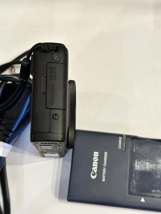 Canon PowerShot S 100