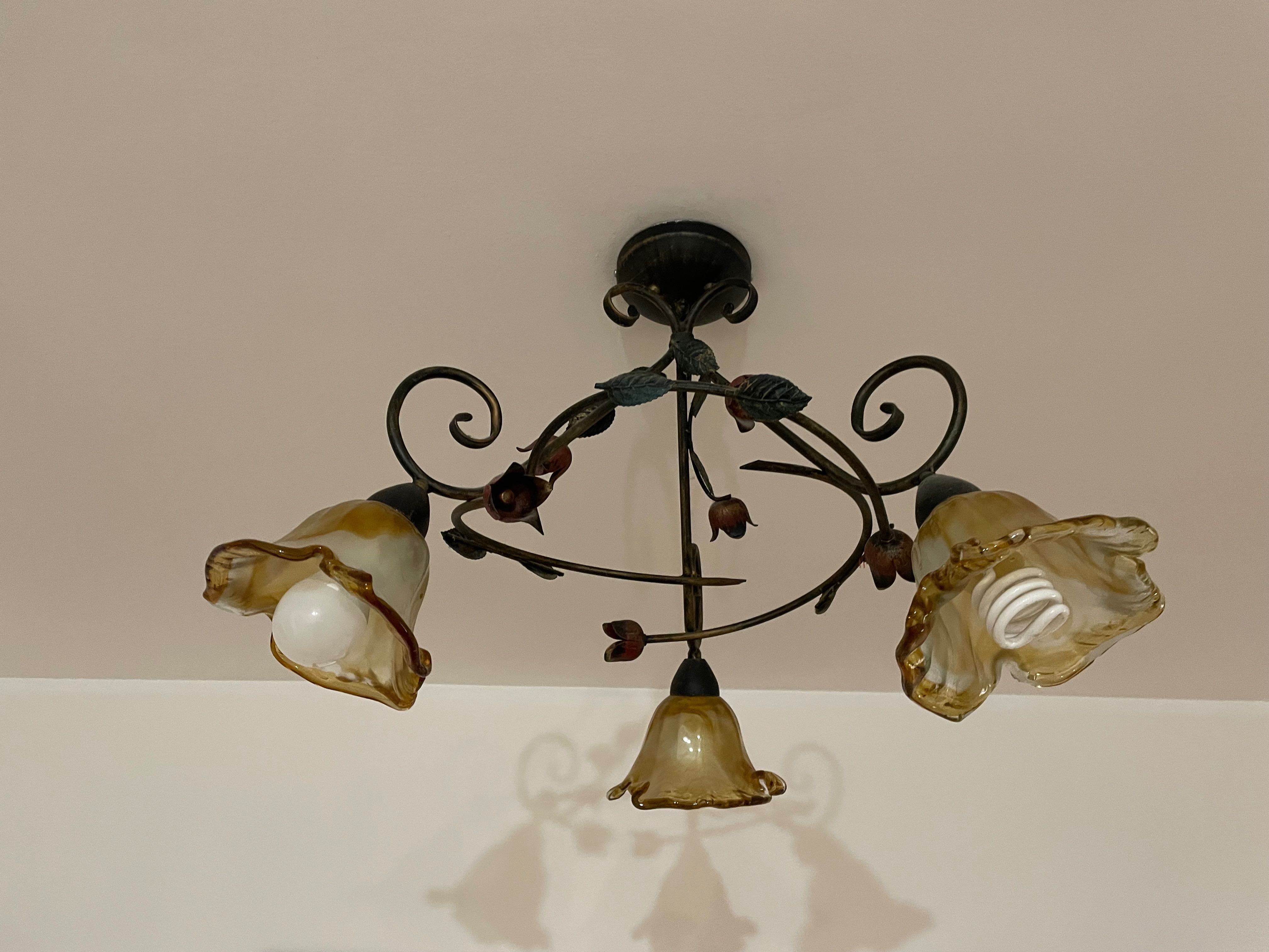 Lampa żyrandol do salonu