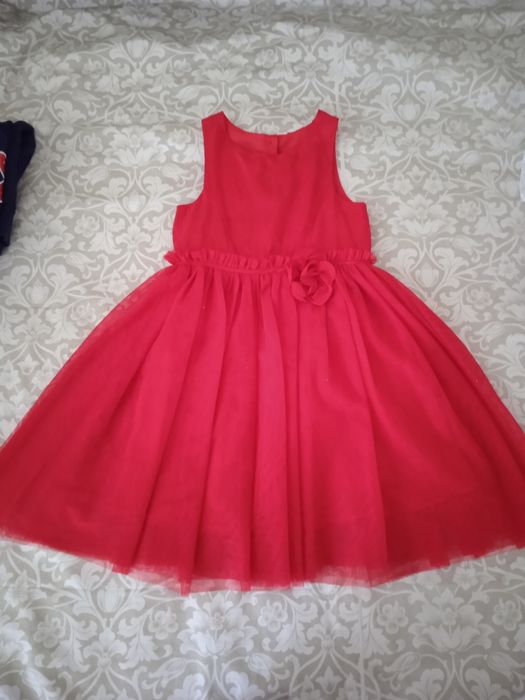 Продам платье на девочку