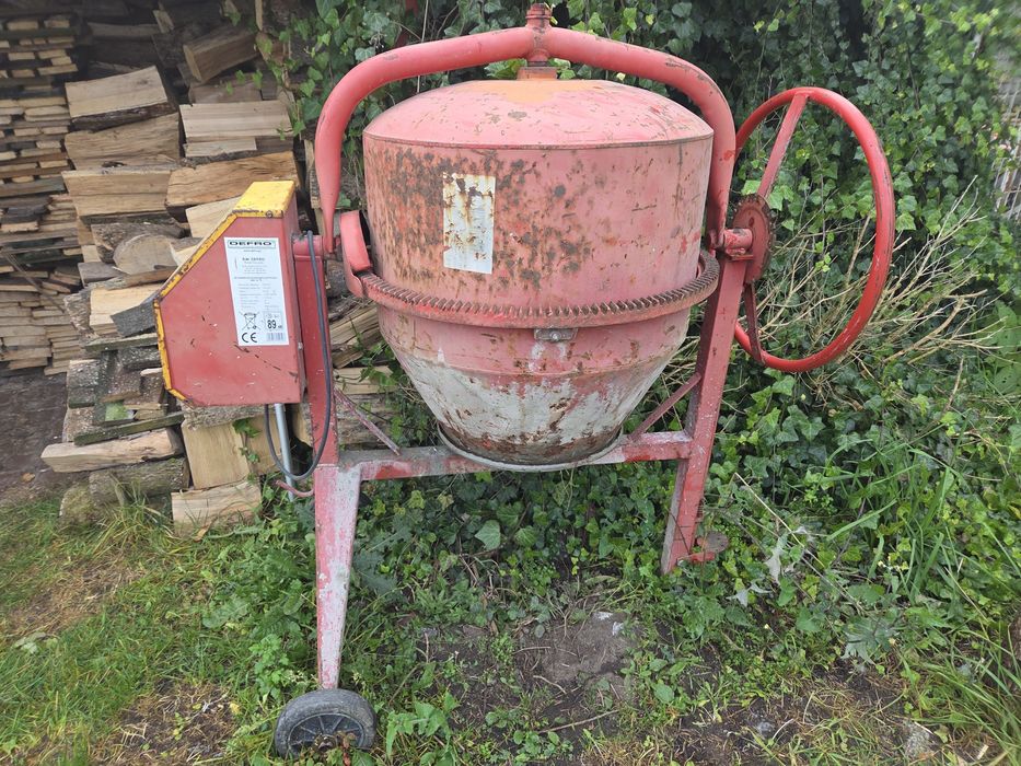 Betoniarka 150L  230V