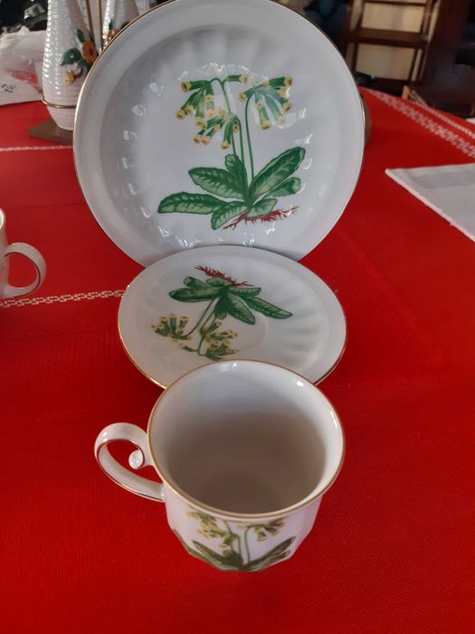LeiteiraPrato Caneca Terrina Sacavem Aveiro Caldas Alcobaça ChávenCafé