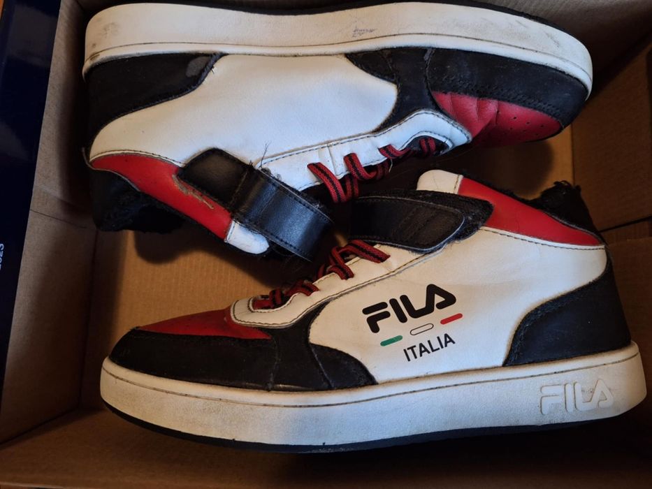 Buty FILA 38  w dobrym stanie tel 50.5 35.0 92.7