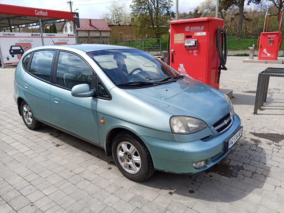 Продам авто Шевроле такума 2005