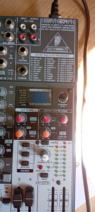 Vendo Mesa beringer