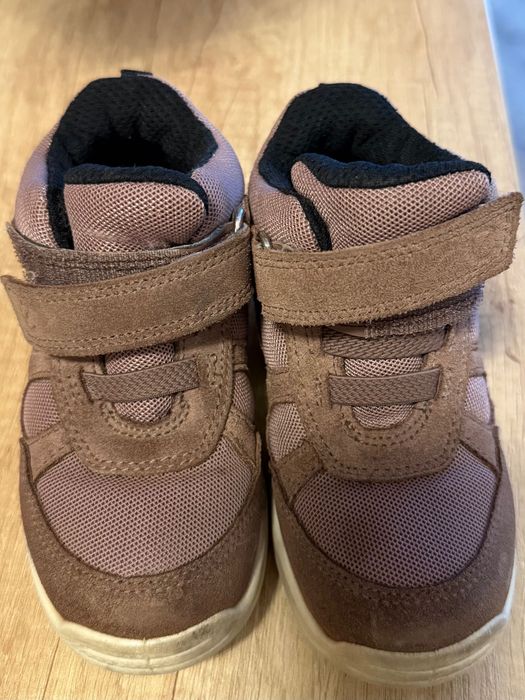 Ecco butty 25r jesień zima