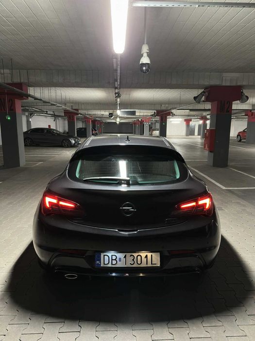 Opel Astra J Gtc 2.0 CDTI