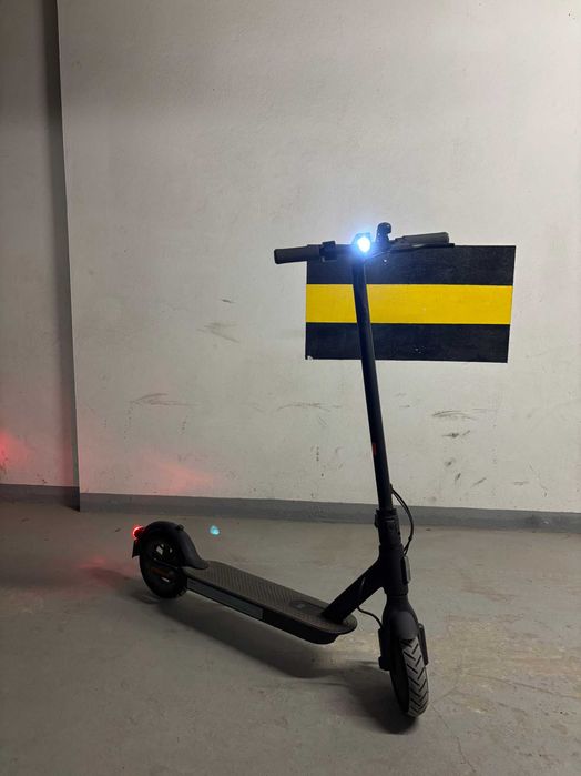 Xiaomi Mi Electric Scooter Essential