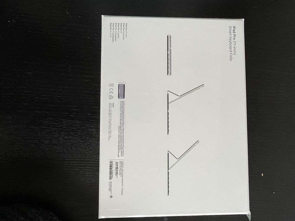 Vendo capa com teclado para iPad Pro 11’’ NOVA