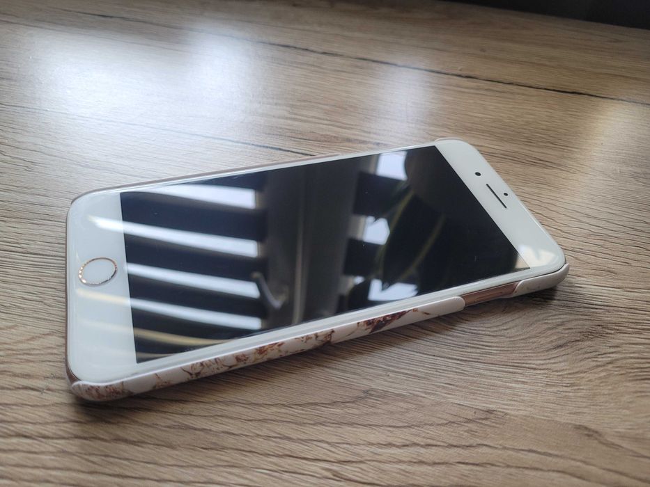 Iphone 8 plus Gold złoty
