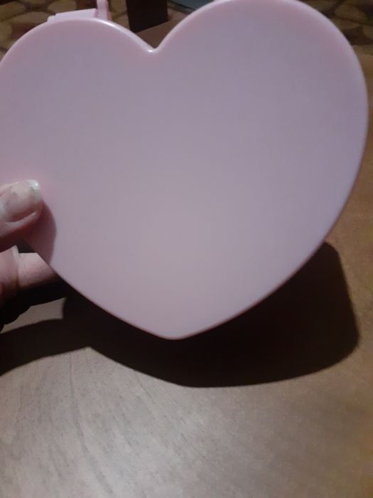 Ładne Pudełko na biżuterię nowe