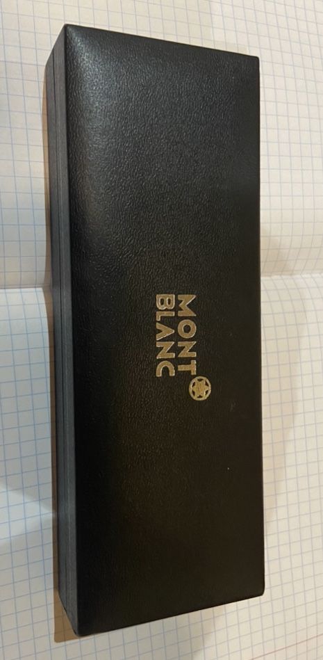 Продам ручку Mont Blanc