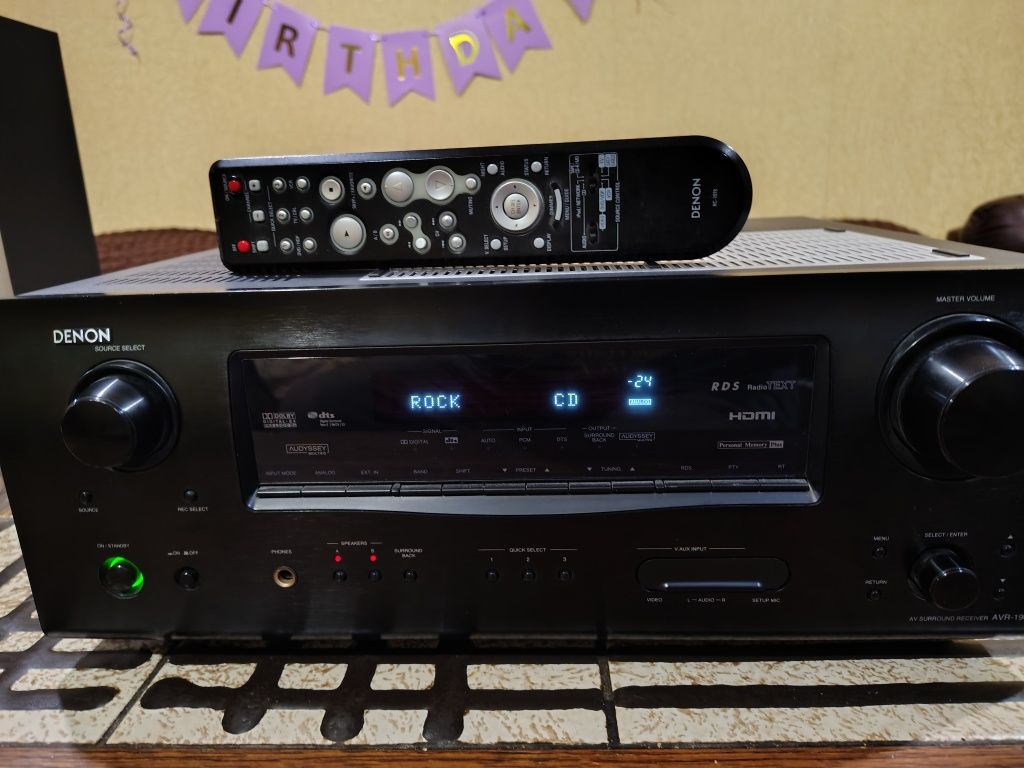 Аудіо-відео ресівер Denon AVR-1908