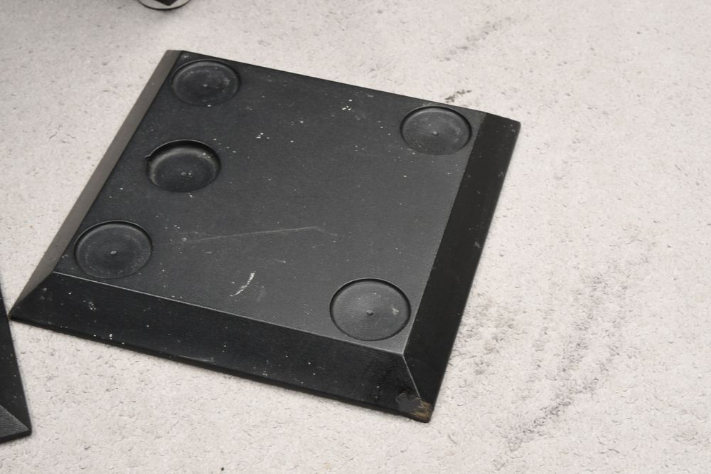 kolumny Głośnikowe podłogowe stereo T+A Criterion T100