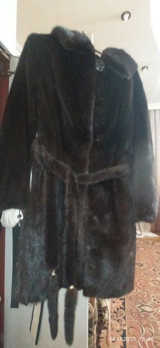 Продам натуральну шубу для дівчинки