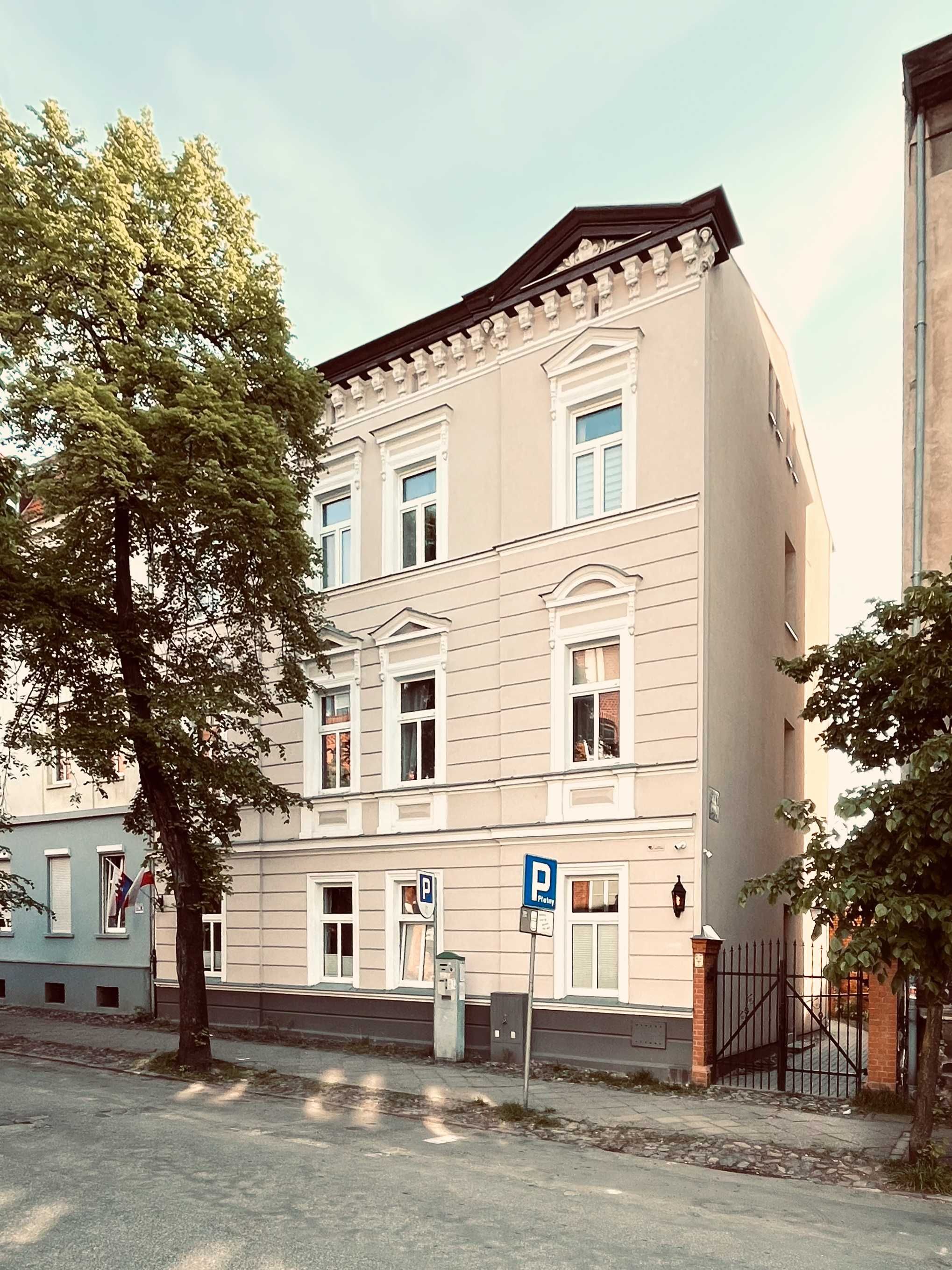 Wyjątkowy apartament dla 3 osób blisko stacji PKP