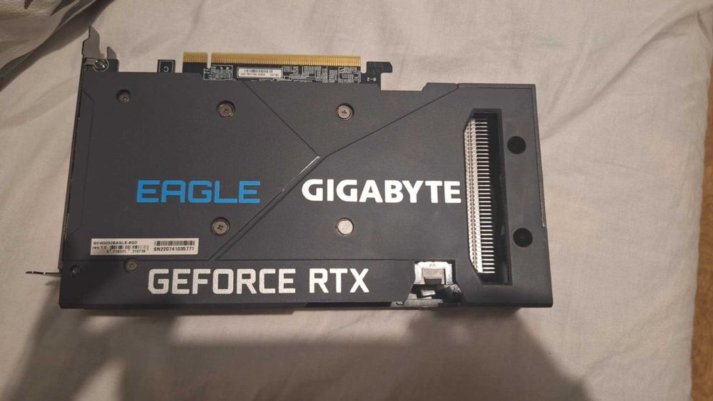 Karta graficzna Gigabyte GeForce RTX 3050 EAGLE 8 GB