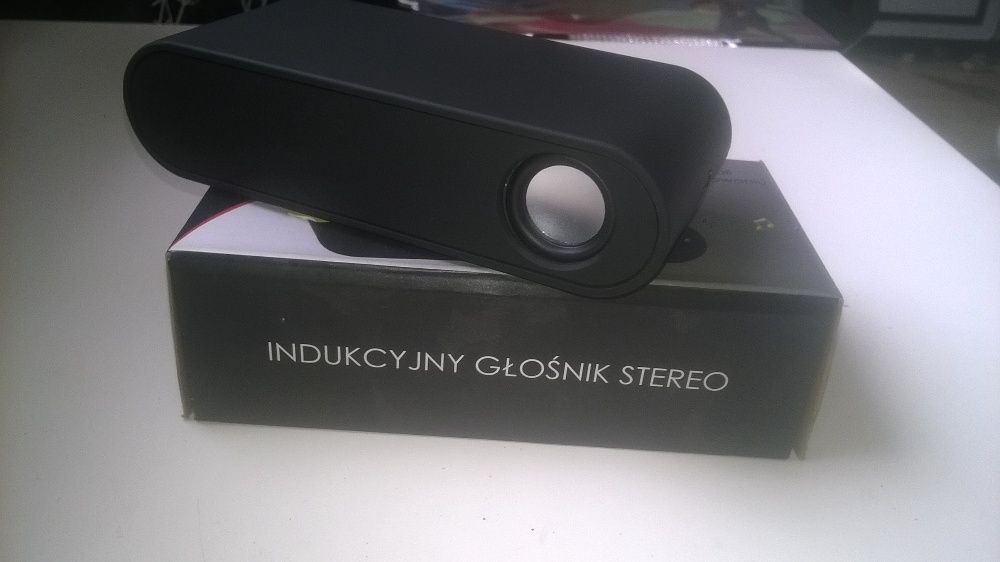 Sprzedam Nowy indukcyjny bezprzewodowy glosnik stereo