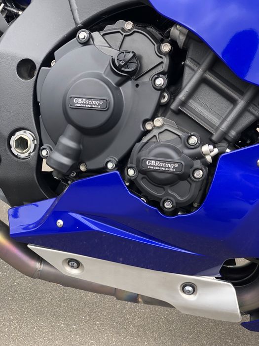 Yamaha R1 2016 poucos kms