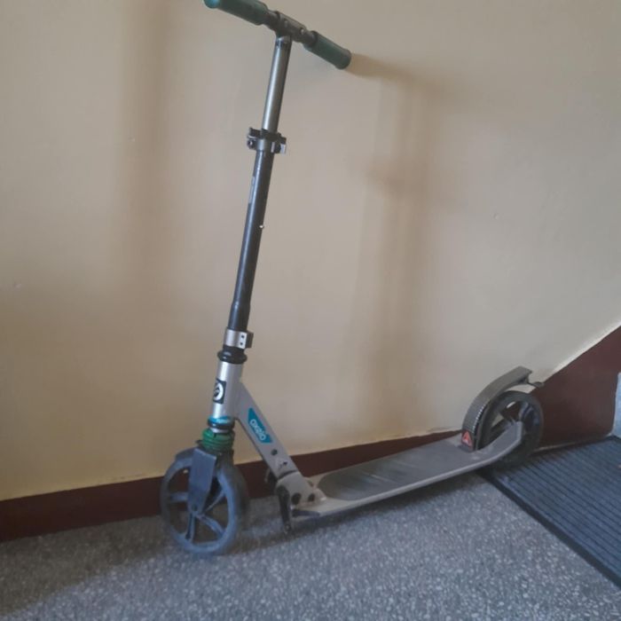 Hulajnoga dla dziecka w stanie dobrym