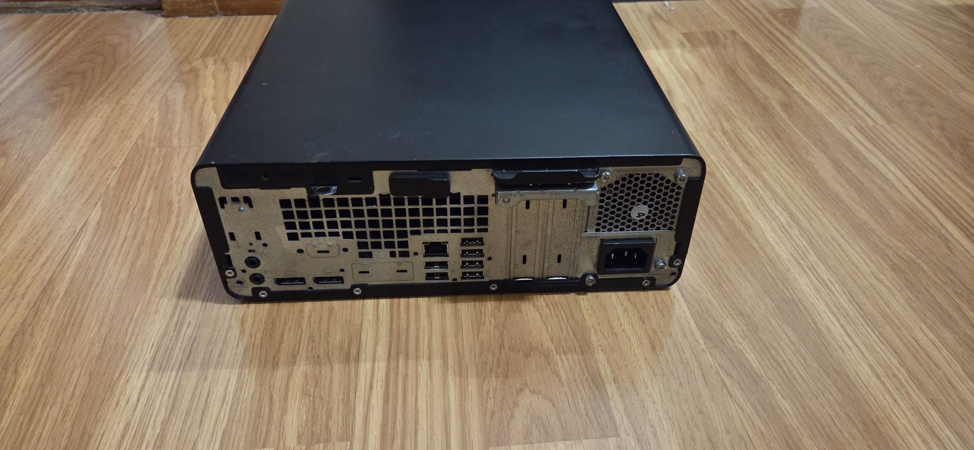 HP 600 G3 SFF I5