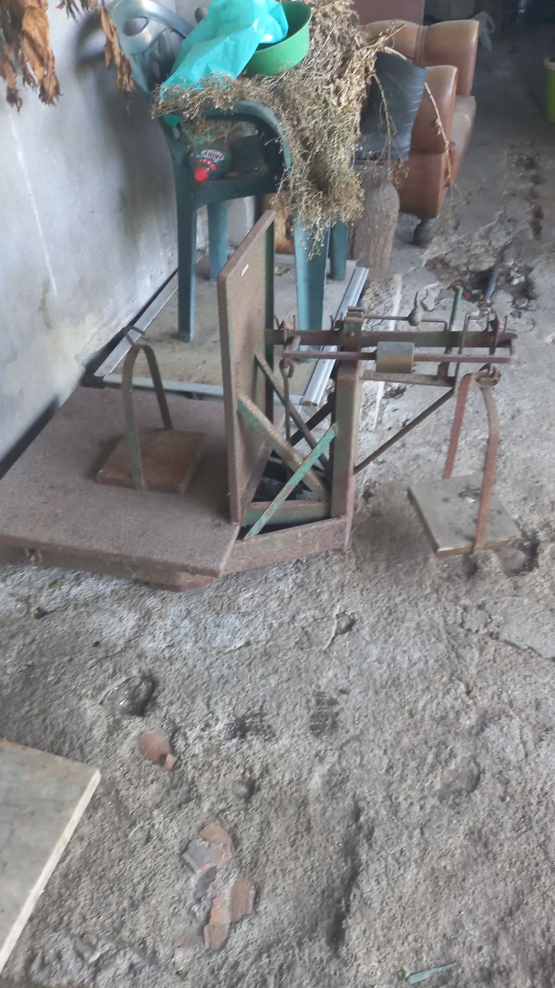 Vendo balanca antiga