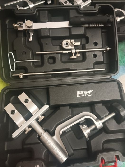 Точилка для ножей Ruixin PRO 009