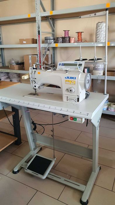 JUKI DLN-9010ASS stębnówka direct-drive z transportem dolnym i igłowym