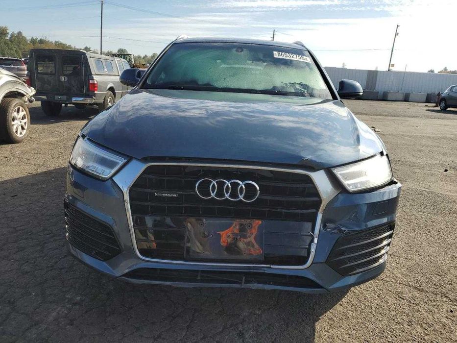 Audi Q3 Prestige 2016 /