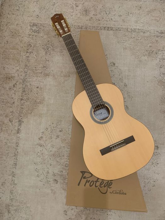 Guitarra Clássica Protégê C1M Cordoba