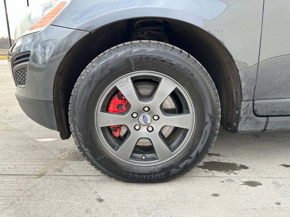 Продам Volvo xc60  2011